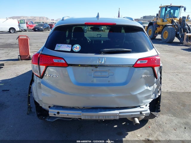 3CZRU5H12NM717083 Honda Hr-v 2wd Sport
