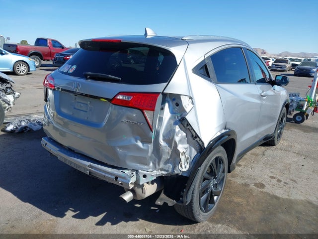 3CZRU5H12NM717083 Honda Hr-v 2wd Sport