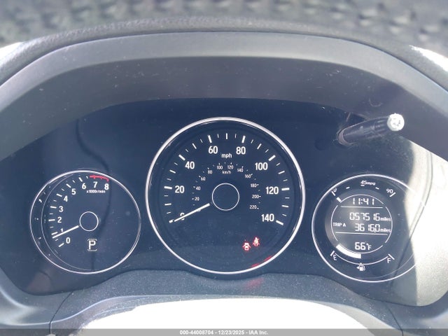3CZRU5H12NM717083 Honda Hr-v 2wd Sport