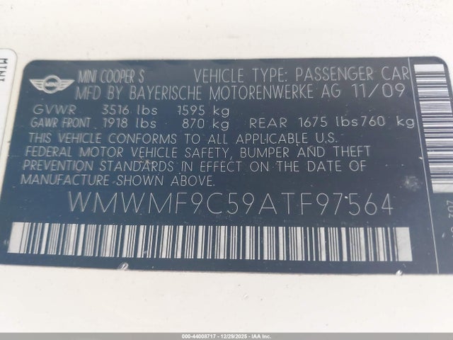 2010 MINI JOHN COOPER WORKS WMWMF9C59ATF97564 Photo 8