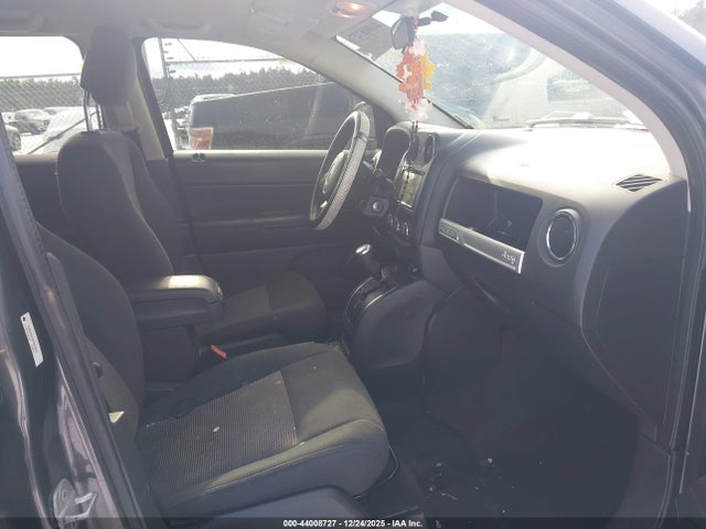 1C4NJCBA3ED801015 Jeep Compass Sport
