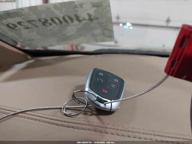 Продажа на аукционе авто 2019 Cadillac Xt5 Platinum, vin: 1GYKNGRS6KZ153935, номер лота: 44008729