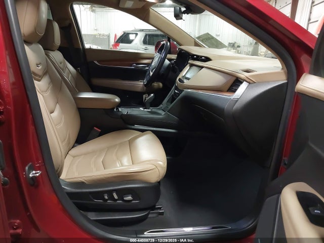 Продажа на аукционе авто 2019 Cadillac Xt5 Platinum, vin: 1GYKNGRS6KZ153935, номер лота: 44008729