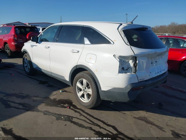44008740 :رقم المزاد ، 5XYRG4LCXNG150781 vin ، 2022 Kia Sorento Lx مزاد بيع