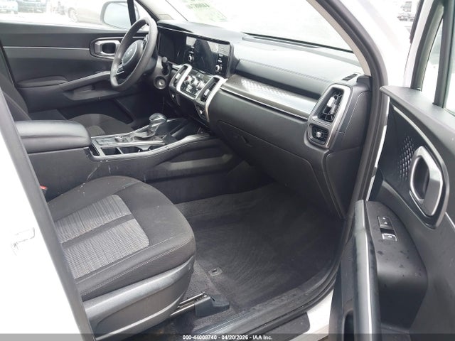 44008740 :رقم المزاد ، 5XYRG4LCXNG150781 vin ، 2022 Kia Sorento Lx مزاد بيع