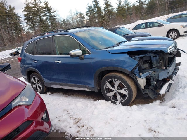 Продаж на аукціоні авто 2019 Subaru Forester Touring, vin: JF2SKAWC4KH593765, номер лоту: 44008795