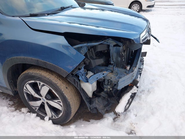 Продаж на аукціоні авто 2019 Subaru Forester Touring, vin: JF2SKAWC4KH593765, номер лоту: 44008795