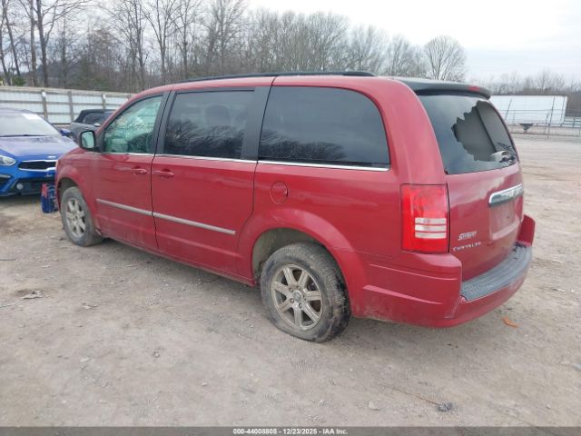 2010 CHRYSLER TOWN & COUNTRY 2A4RR5D1XAR243300 Photo 2