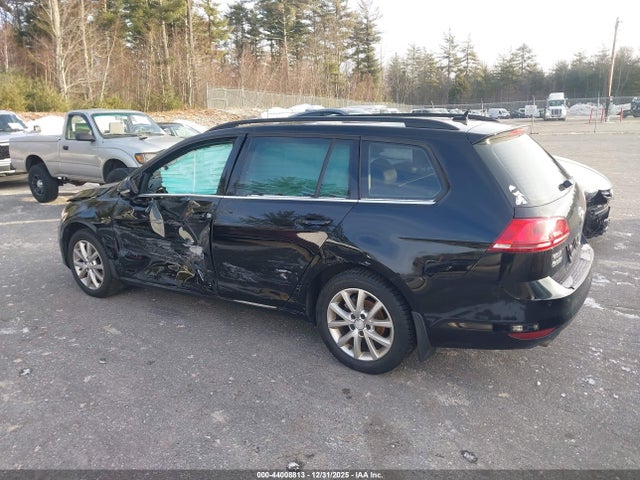 3VWCA7AU3FM514013 Volkswagen Golf Sportwagen Tdi Se 4-door