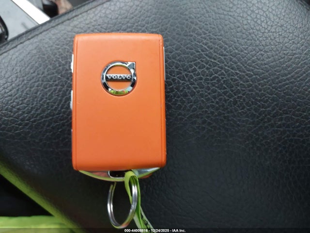 2021 VOLVO XC60 YV4102RK8M1715464 Photo 10