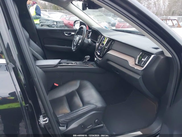 2021 VOLVO XC60 YV4102RK8M1715464 Photo 4