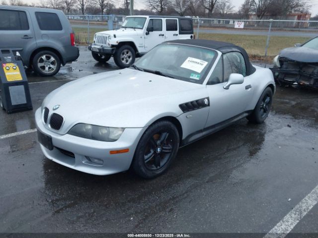 2001 BMW Z3 WBACN33451LM02740 Photo 1