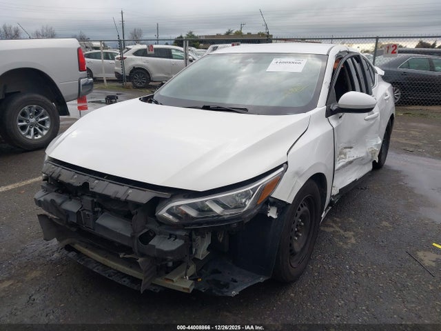 3N1AB8BV2MY227694 Nissan Sentra S Xtronic Cvt