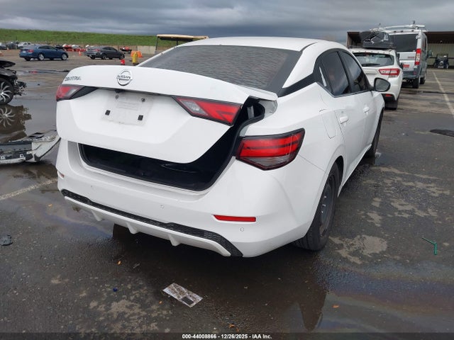 3N1AB8BV2MY227694 Nissan Sentra S Xtronic Cvt