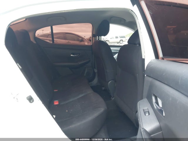 3N1AB8BV2MY227694 Nissan Sentra S Xtronic Cvt
