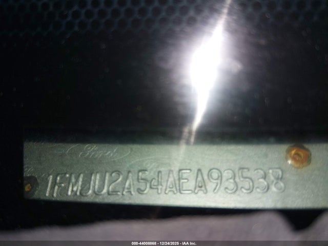 2010 FORD EXPEDITION 1FMJU2A54AEA93538 Photo 8