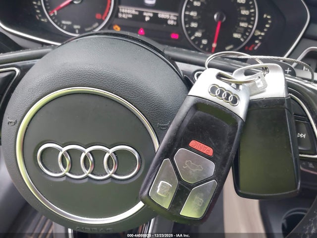 2017 AUDI A4 WAUGMAF43HN063169 Photo 10