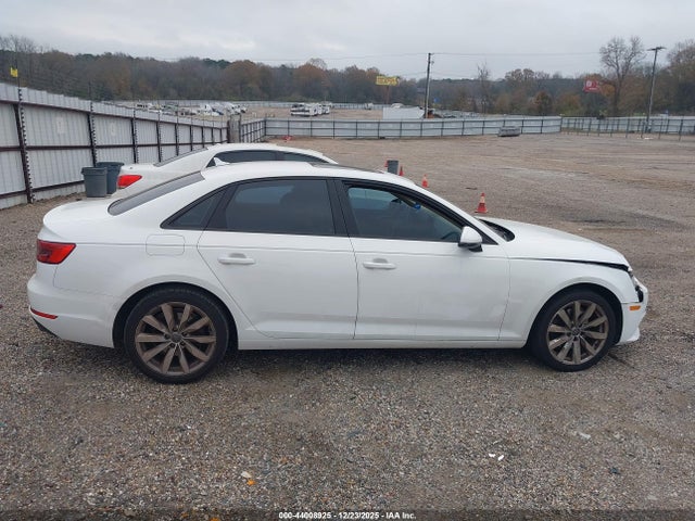 WAUGMAF43HN063169 Audi A4 2.0t Ultra Premium