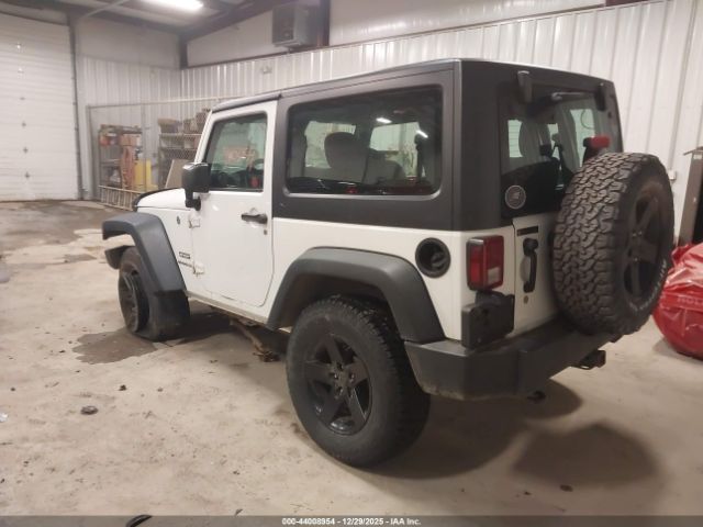 2016 JEEP WRANGLER 1C4AJWAG9GL335458 Photo 2