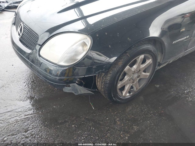 1999 MERCEDES-BENZ SLK 230 WDBKK47F0XF093743 Photo 5