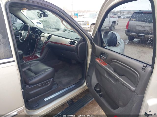 2014 CADILLAC ESCALADE 1GYS3BEF3ER232355 Photo 4