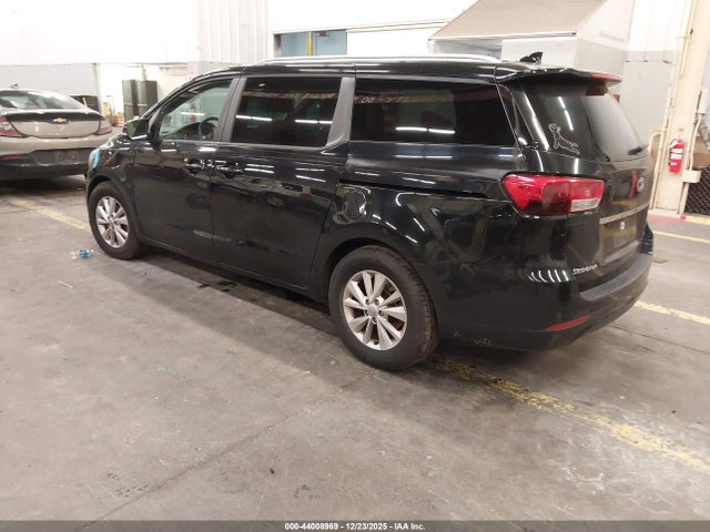 KNDMB5C12G6148672 KIA SEDONA LX