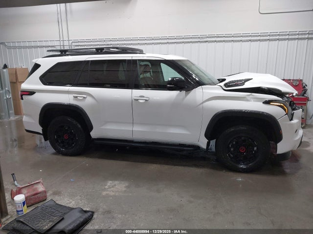 Toyota Sequoia Trd Pro 2023 7SVAAABAXPX014119 Image 14