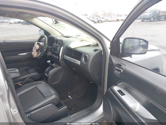 2017 JEEP COMPASS 1C4NJCEB1HD206544 Photo 4