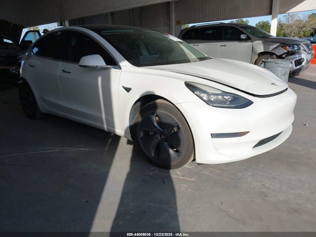 2020 TESLA MODEL 3 5YJ3E1EB5LF617981 Photo 0