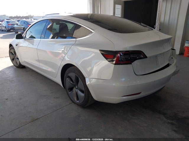 2020 TESLA MODEL 3 5YJ3E1EB5LF617981 Photo 2