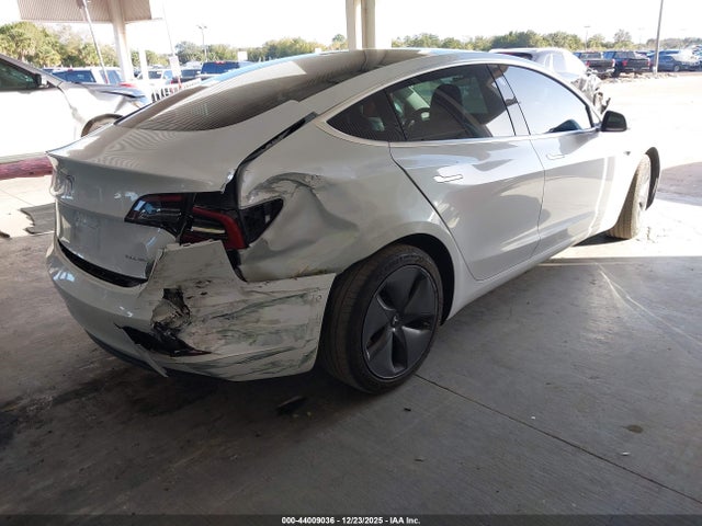 2020 TESLA MODEL 3 5YJ3E1EB5LF617981 Photo 3