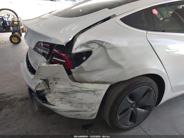 2020 TESLA MODEL 3 5YJ3E1EB5LF617981 Photo 5