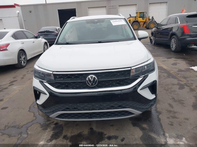 3VVYX7B26NM059100 Volkswagen Taos 1.5t Se