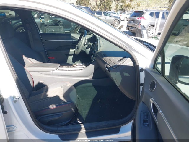 5NPEJ4J29NH135840 Hyundai Sonata Sel Plus
