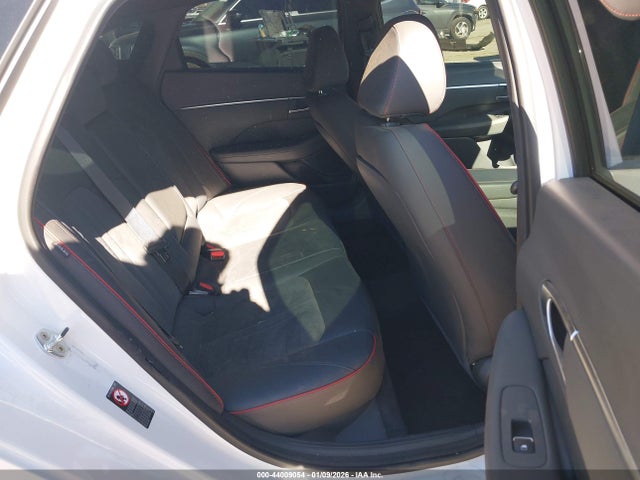 5NPEJ4J29NH135840 Hyundai Sonata Sel Plus