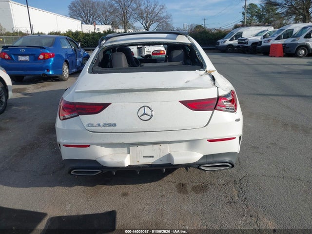 2020 Mercedes-benz Cla 250 მანქანა იყიდება აუქციონზე, vin: WDD5J4GB2LN036075, აუქციონის ნომერი: 44009067