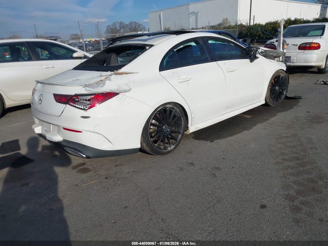 2020 MERCEDES-BENZ CLA 250 WDD5J4GB2LN036075 Photo 3