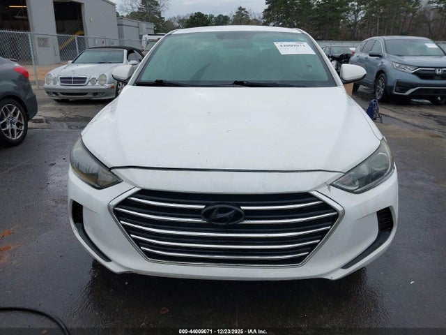 Продаж на аукціоні авто 2018 Hyundai Elantra Sel, vin: 5NPD84LF1JH328498, номер лоту: 44009071