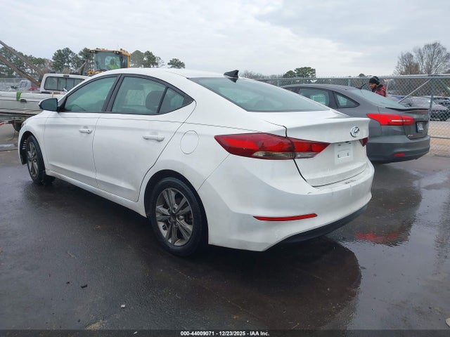Продаж на аукціоні авто 2018 Hyundai Elantra Sel, vin: 5NPD84LF1JH328498, номер лоту: 44009071
