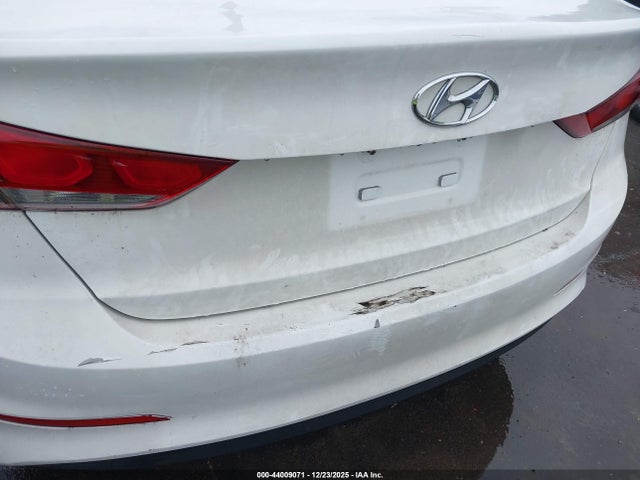Продаж на аукціоні авто 2018 Hyundai Elantra Sel, vin: 5NPD84LF1JH328498, номер лоту: 44009071