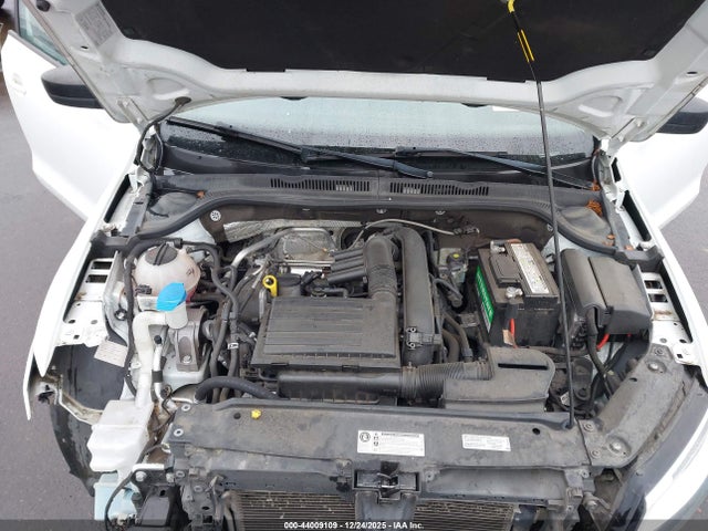 3VW267AJ3GM359113 Volkswagen Jetta 1.4t S