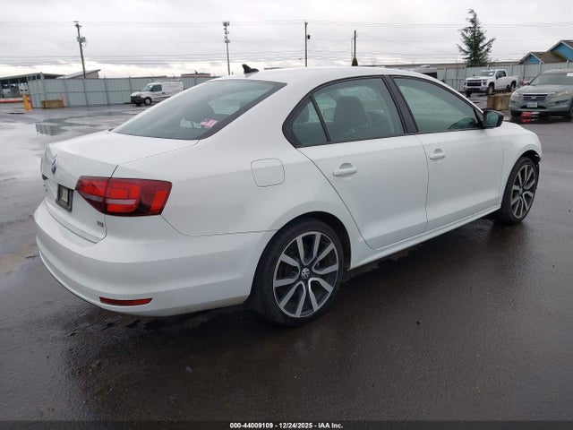 3VW267AJ3GM359113 Volkswagen Jetta 1.4t S