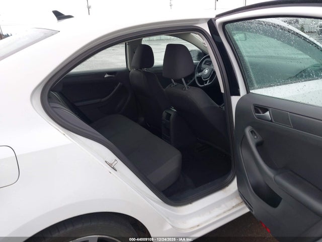 3VW267AJ3GM359113 Volkswagen Jetta 1.4t S