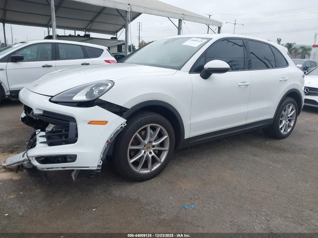 2019 PORSCHE CAYENNE WP1AA2AY7KDA06910 Photo 1