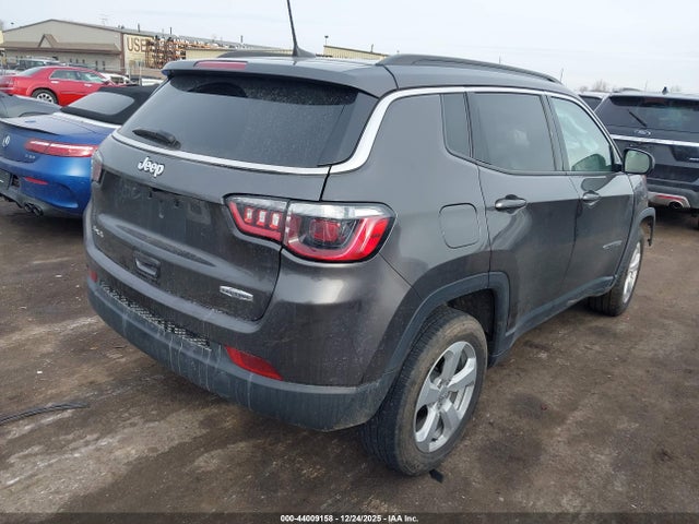 2021 JEEP COMPASS 3C4NJDBB3MT601971 Photo 3