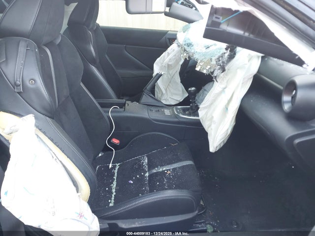 2024 TOYOTA GR86 JF1ZNBE12R9757731 Photo 4