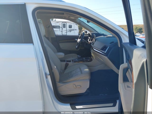 2018 AUDI Q5 WA1BNAFY3J2014035 Photo 4