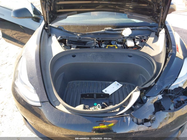 Продажа на аукционе авто 2021 Tesla Model 3 Long Range Dual Motor All-wheel Drive, vin: 5YJ3E1EB0MF035529, номер лота: 44009225