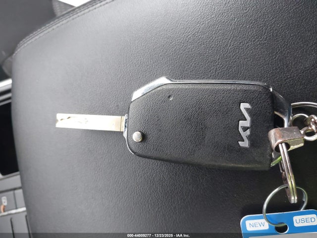 2023 KIA SORENTO 5XYRG4LC5PG205611 Photo 10