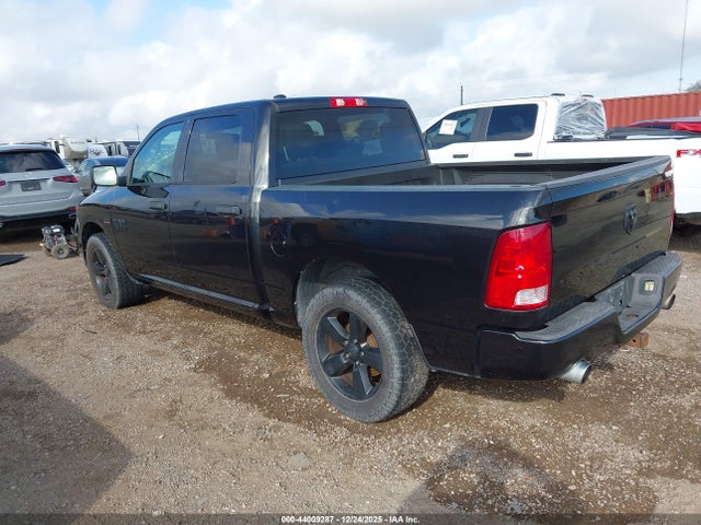44009287 :رقم المزاد ، 1C6RR6KT4JS155266 vin ، 2018 Ram 1500 Express  4x2 5'7 Box مزاد بيع